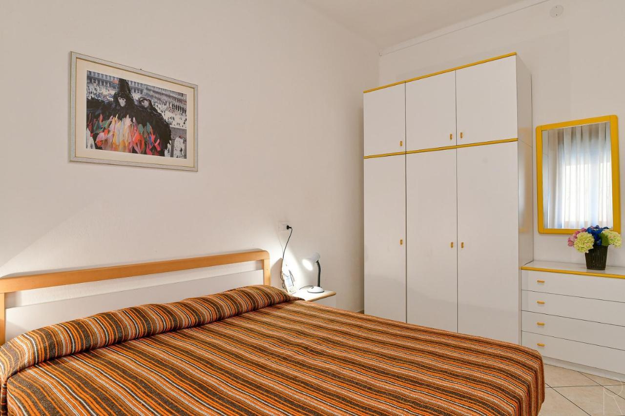 Zenith Apartment Lido di Jesolo Luaran gambar