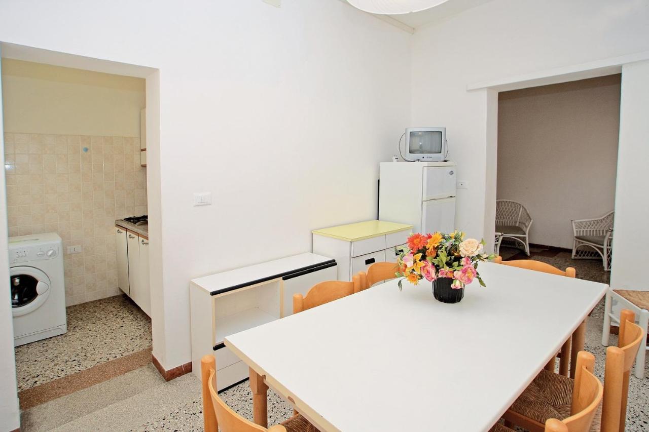 Zenith Apartment Lido di Jesolo Luaran gambar