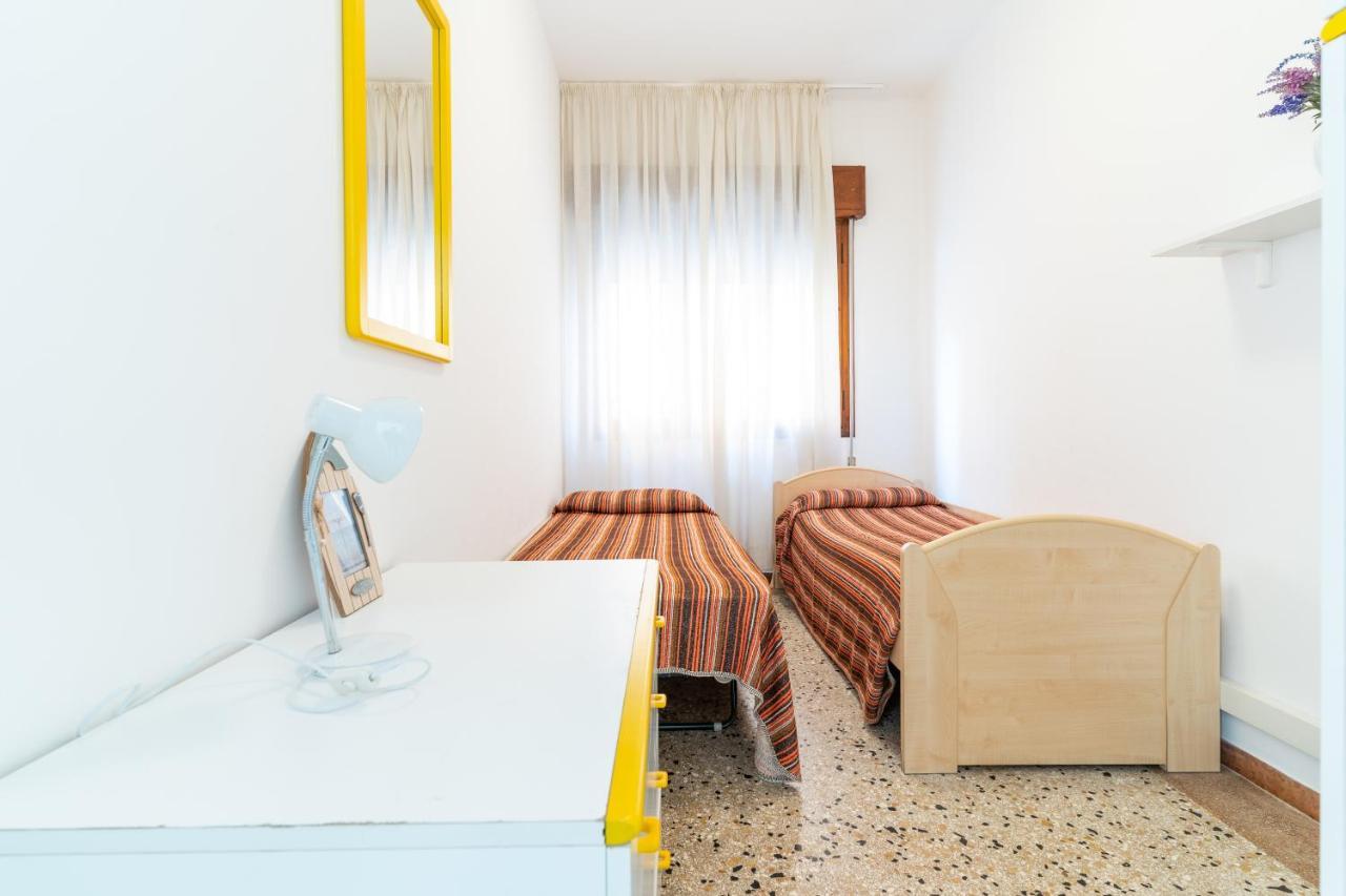 Zenith Apartment Lido di Jesolo Luaran gambar